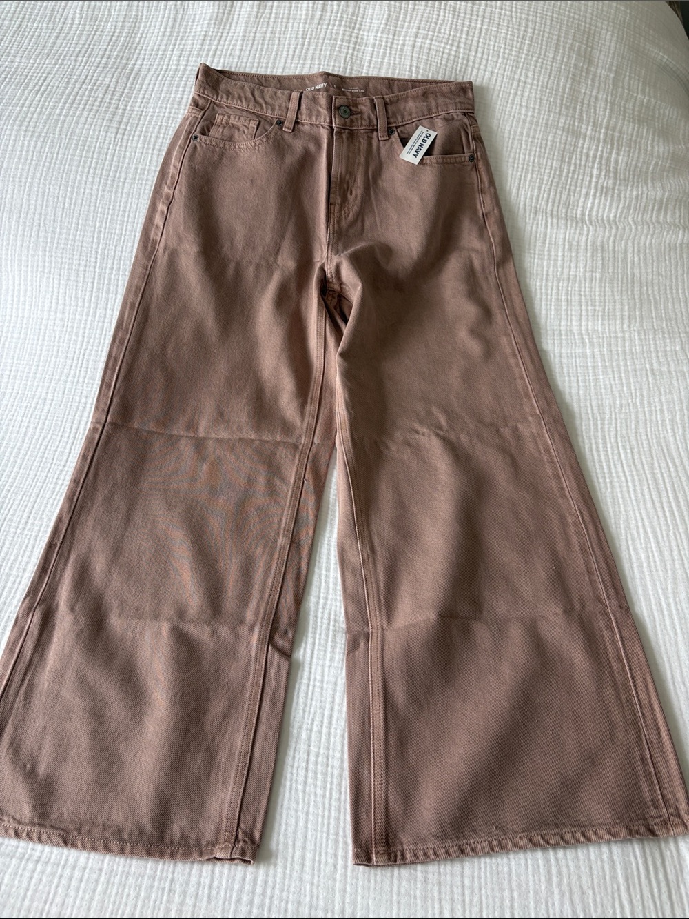 Old Navy Wide-Leg Flare Jeans in Mauve Brown
